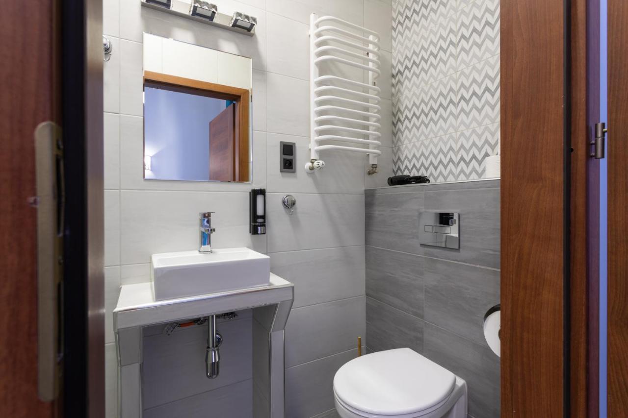 Dave Elegant Apartments Krakow Old Town Bagian luar foto